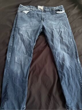 J.Lindeberg Men's Washed Blue Relaxed Jeans